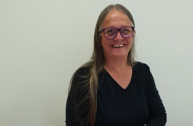 Vicki Couzens at APW
